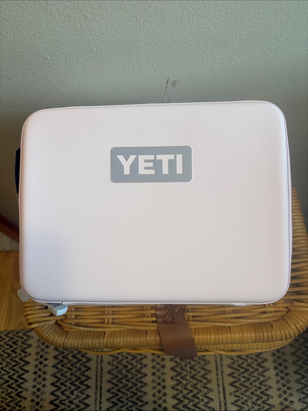 Yeti Cherry Blossom Day Tripper 5 L lunch box. Price is firm
